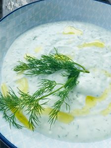Joghurt-Schafskäse-Dip